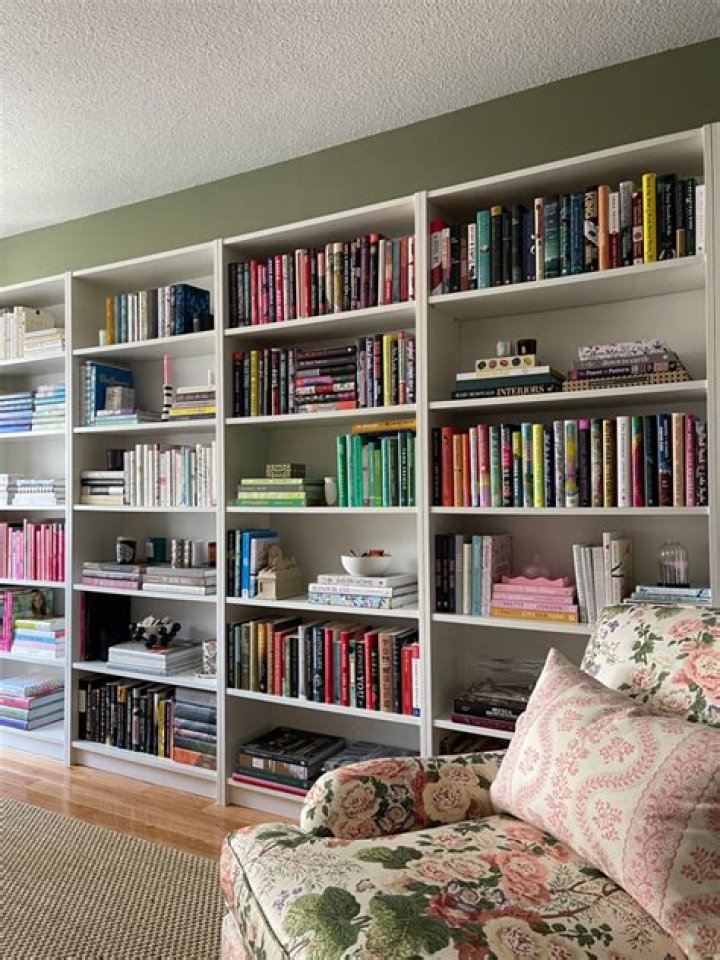Are Ikea bookshelves sturdy?