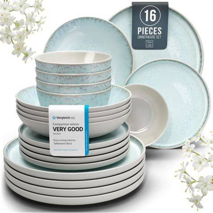 Are Lenox dishes microwave safe?