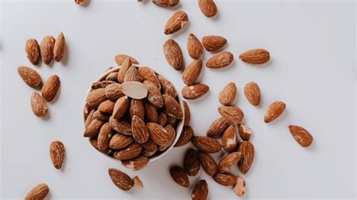 Are Roasted Almonds Healthy? | ContextResponse.com
