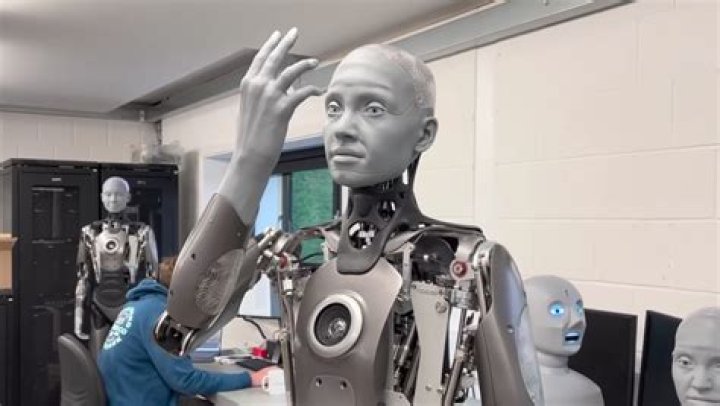 Are there robots that look like humans?