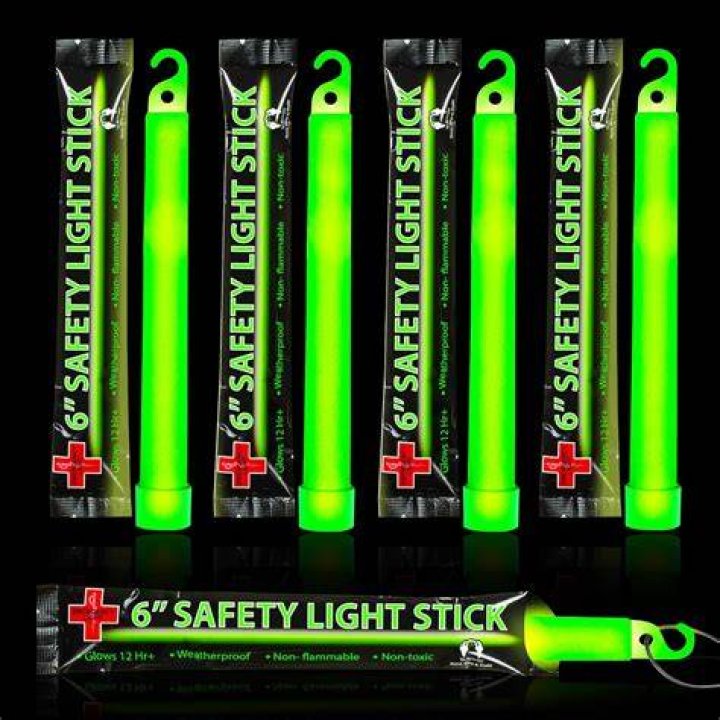 Can Glow sticks be recycled?