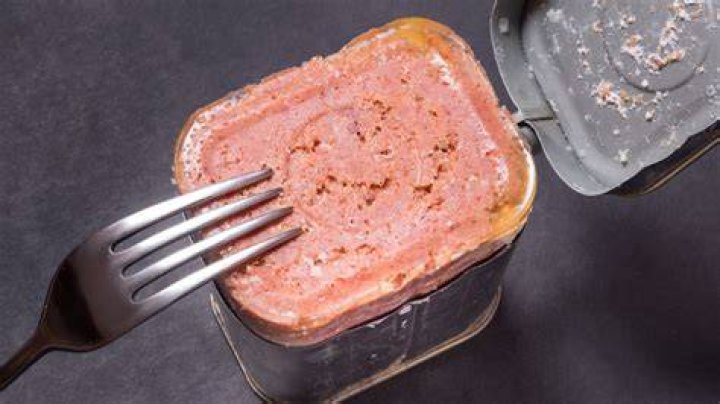 Can I eat expired meat?
