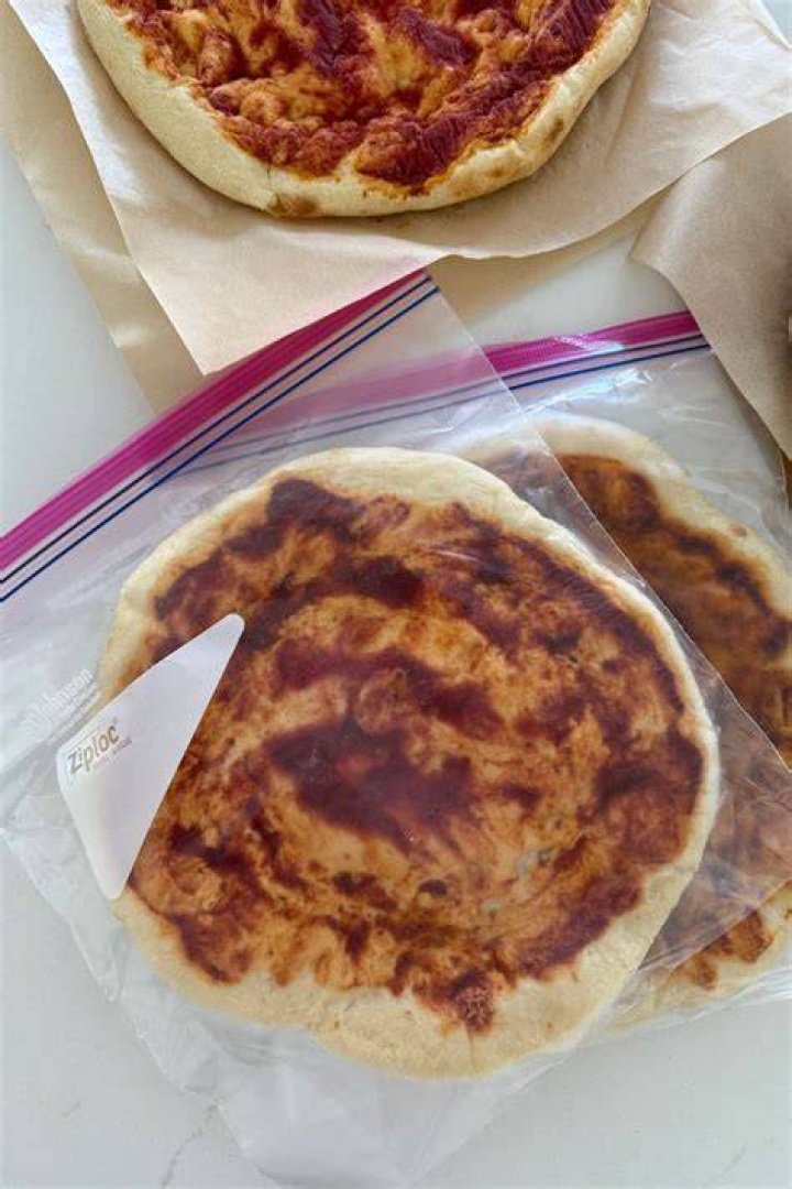 Can I freeze already cooked pizza?