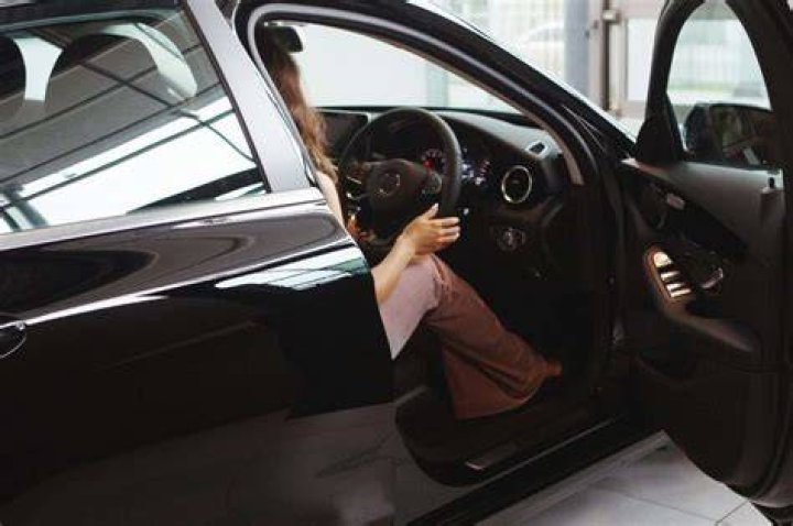 Can you change your mind after signing a car lease?