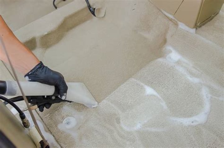 Can you clean car carpet with dish soap?