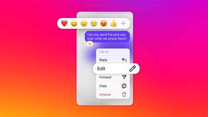 Can you DM on Instagram website?