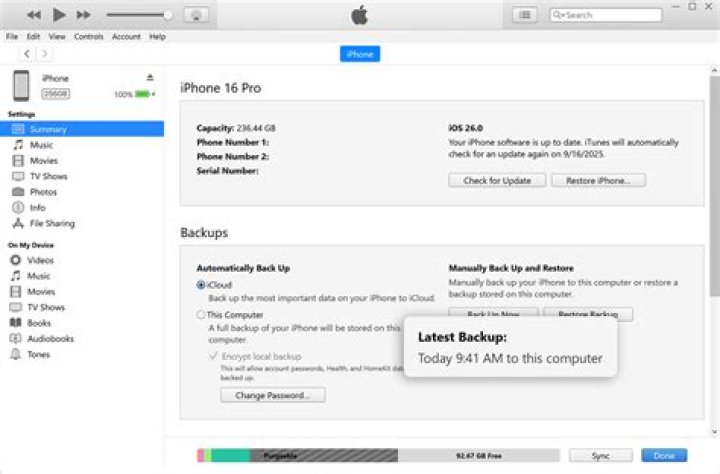 Can you have 2 iTunes on one computer?