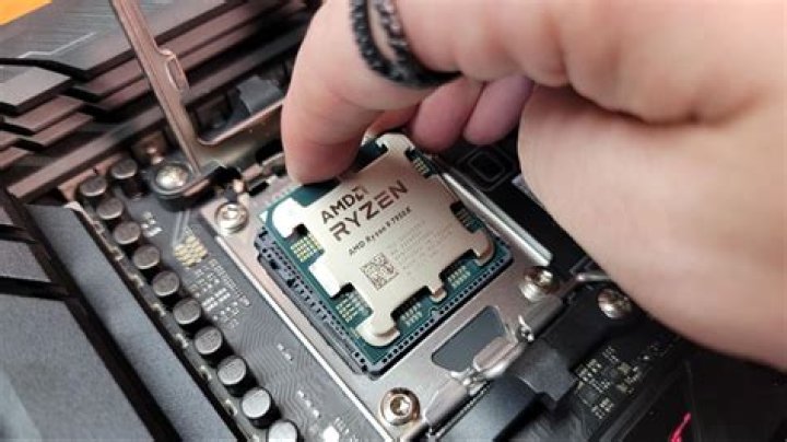 Can you put a PC CPU in a laptop?