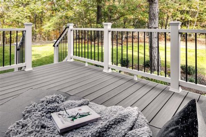 Can you refinish Trex decking?