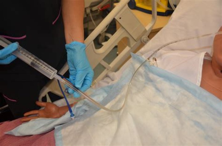 Can you still aspirate with a feeding tube?