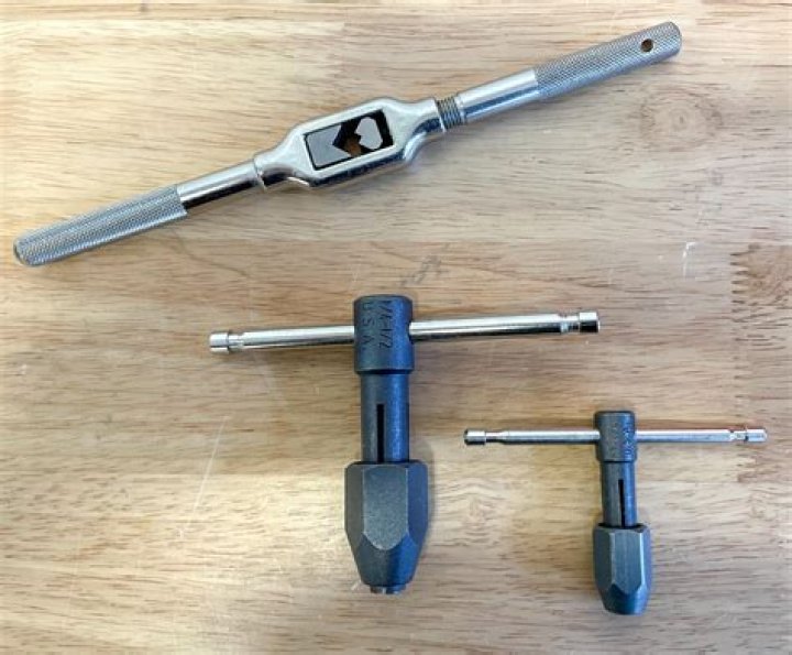 Can you use a metal tap and die set on wood?