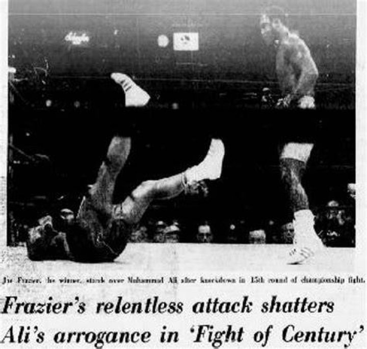 Did Ali lose to Joe Frazier?