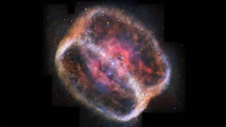 Do planetary nebulae form planets?