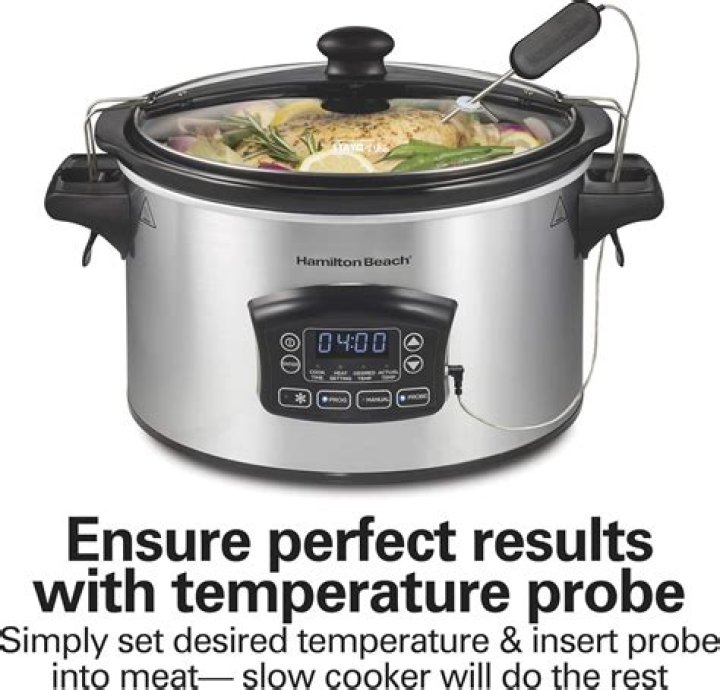 Do you put water in Hamilton Beach slow cooker?