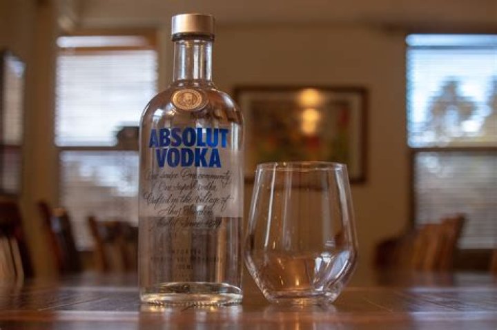 Does Absolut vodka contain gluten?