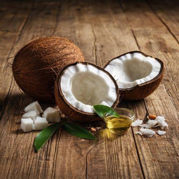 Does coconut oil solidify cold?