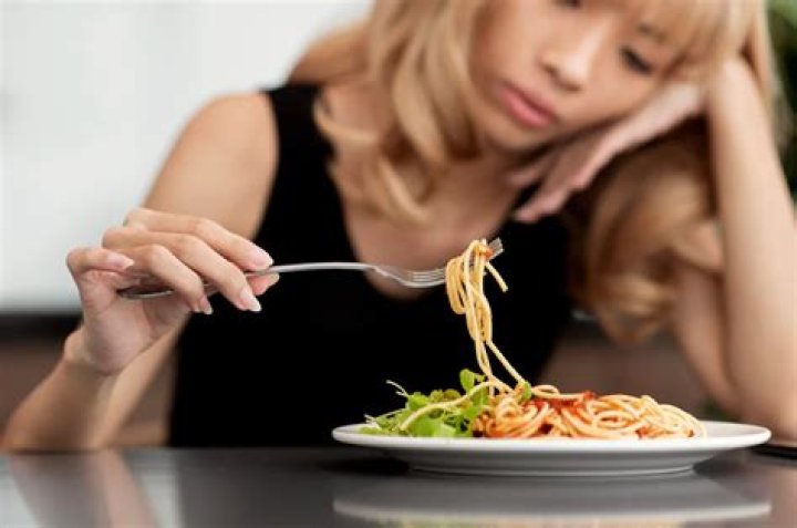 Does drinking ruin your appetite?