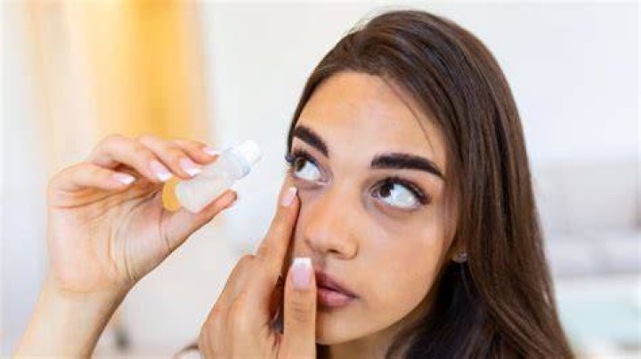 Does dry eye go away?