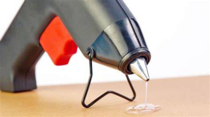 Does hot glue work on silicone?