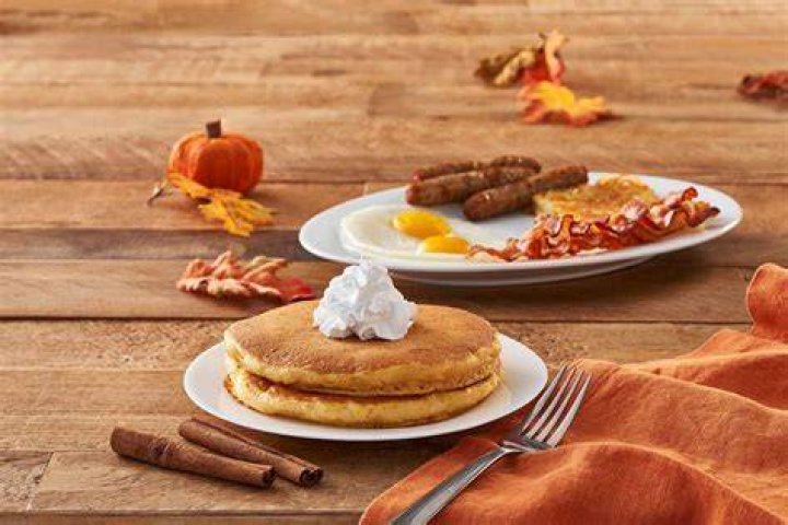 Does IHOP have pumpkin spice pancakes?