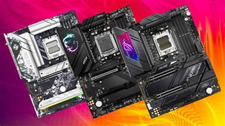 Does Intel still make motherboards?