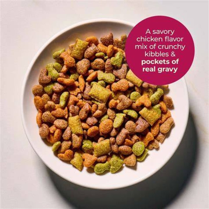 Does Meow Mix have grain in it?