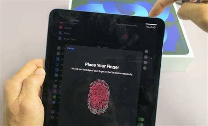 Does my iPad have fingerprint recognition?