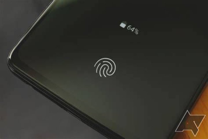 Does Note 8 have fingerprint?