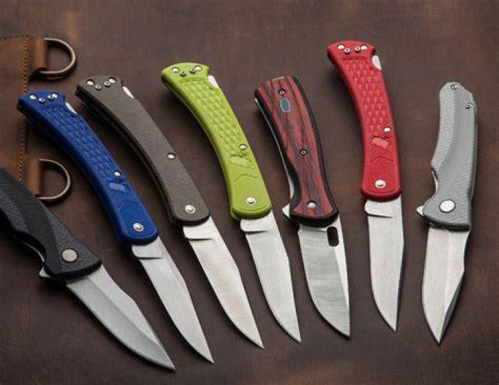 How big of a knife can you carry in California?
