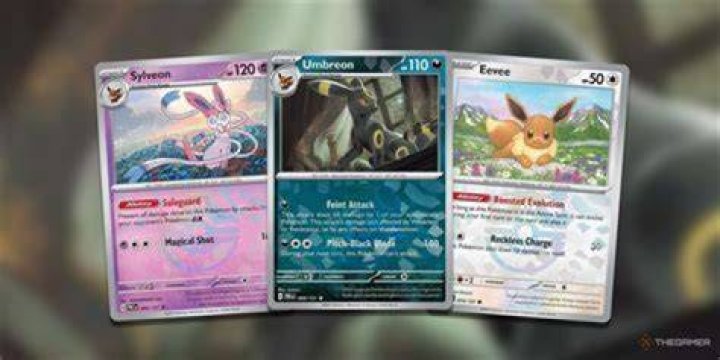 How can you tell the difference between Pokemon cards?