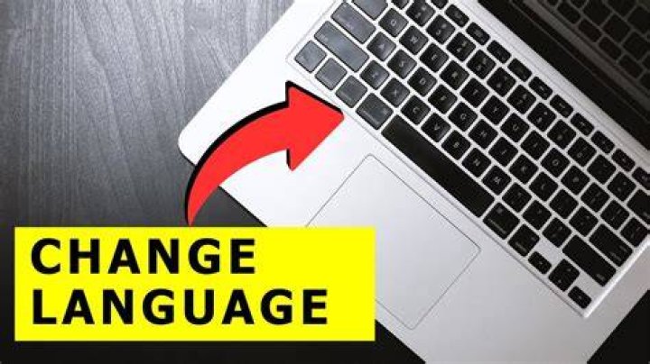 How do I change my language on Twitter without logging in?