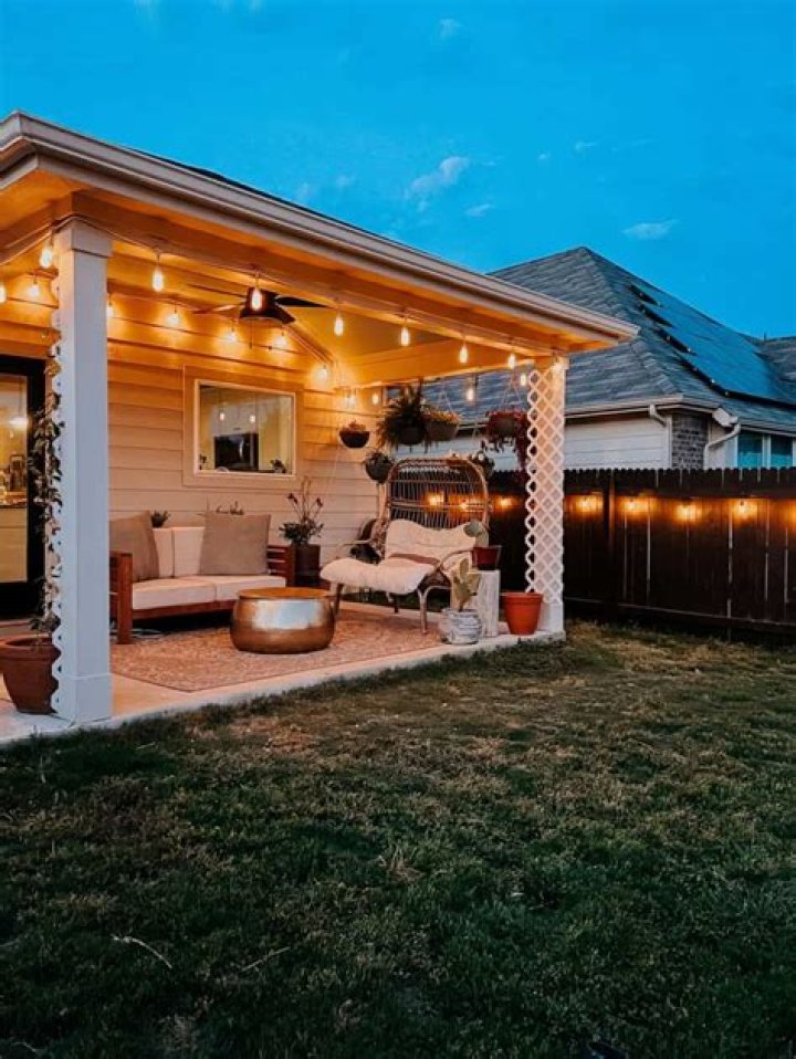 How do I choose patio lights?