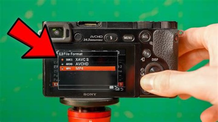 How do I connect my Sony a6000 to my Mac?