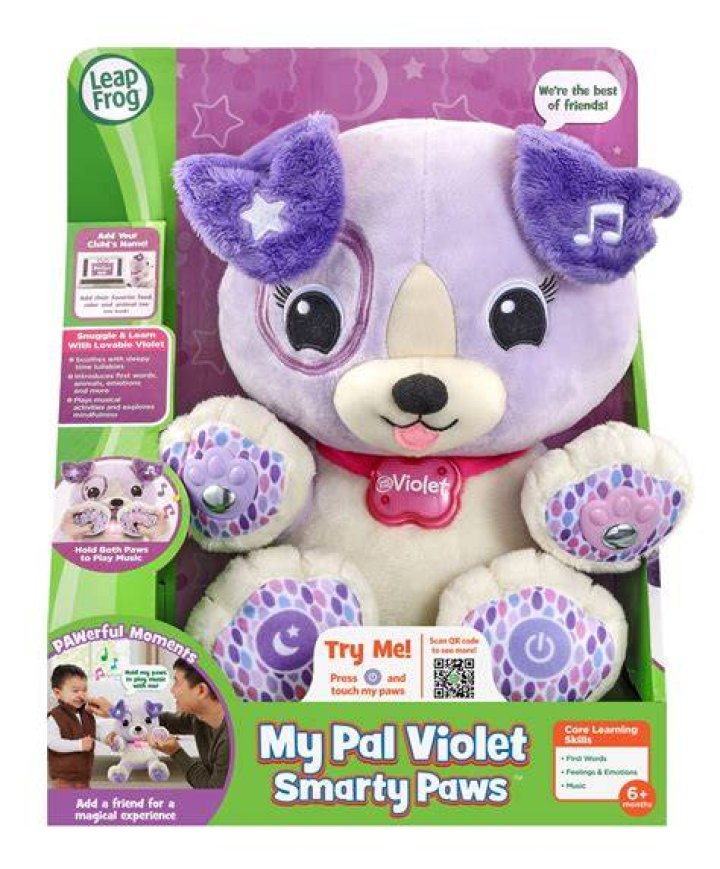 How do I customize My Pal Violet?