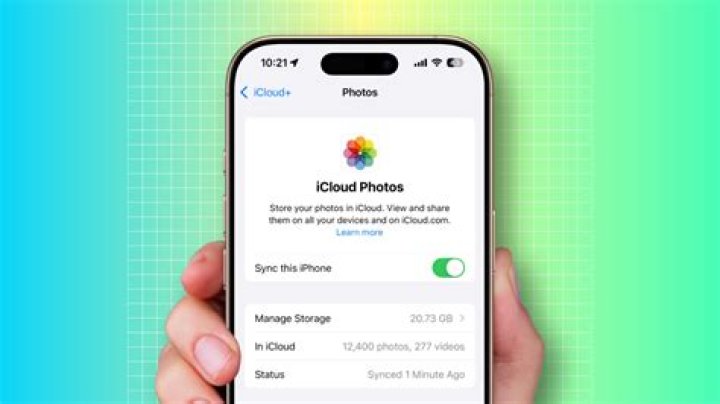 How do I delete photos from my Mac to free up space?