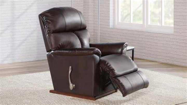 How do I know if I have a Lazy Boy recliner?