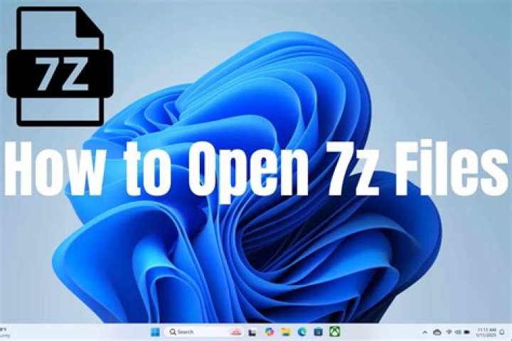 How do I open a 7z file on Windows 10?