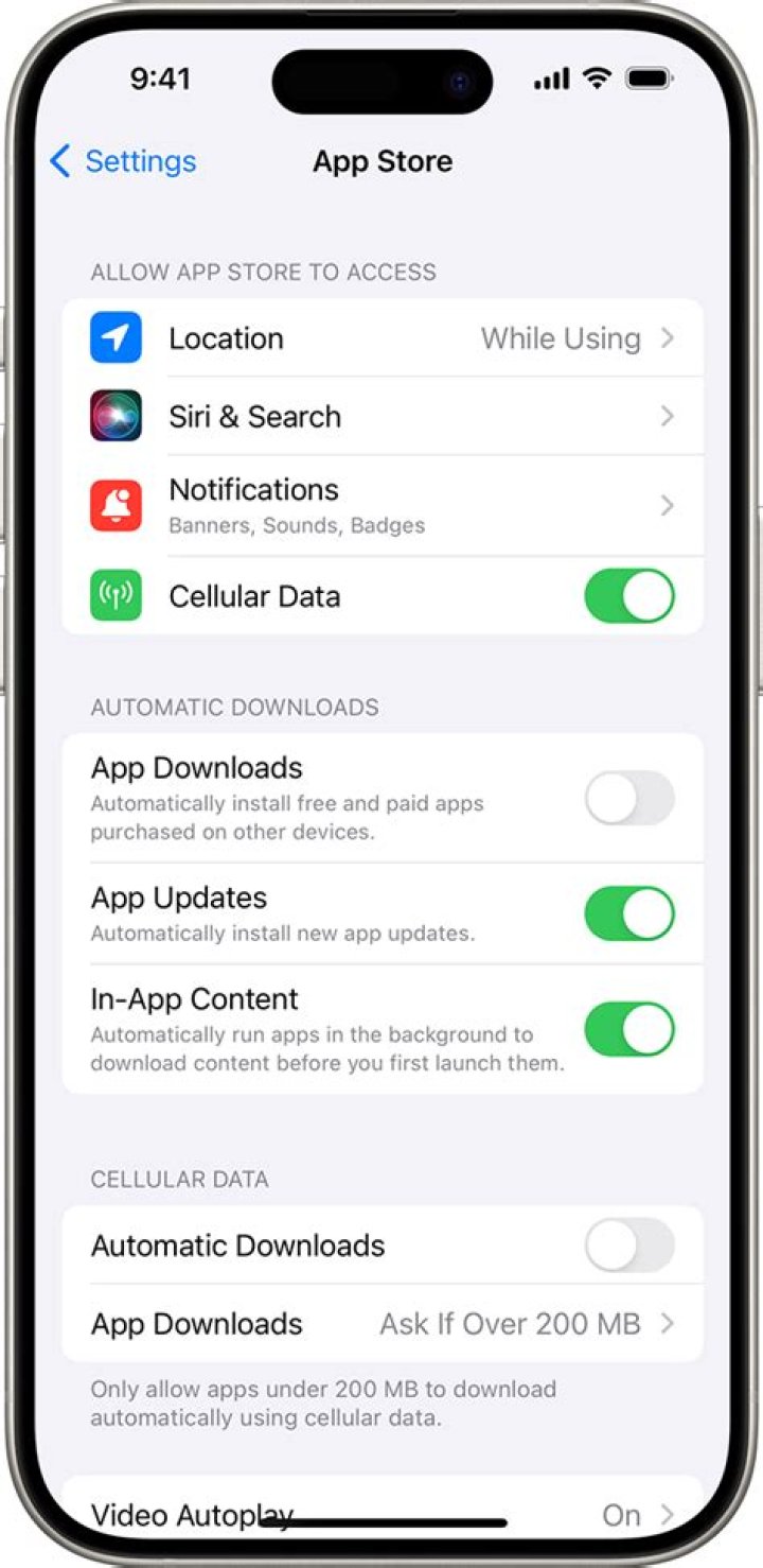 How do I switch to the app store on iTunes?