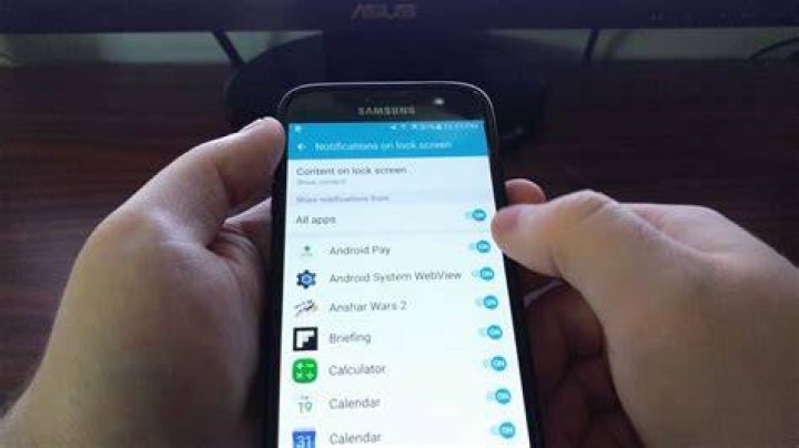 How do I turn off Samsung account notifications on Galaxy s7?
