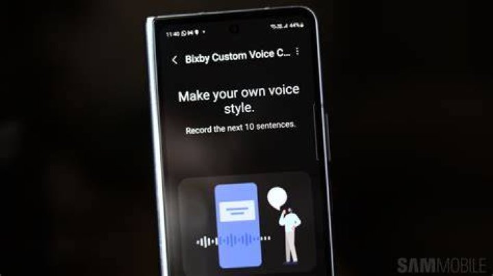 How do I use Bixby on my s8?