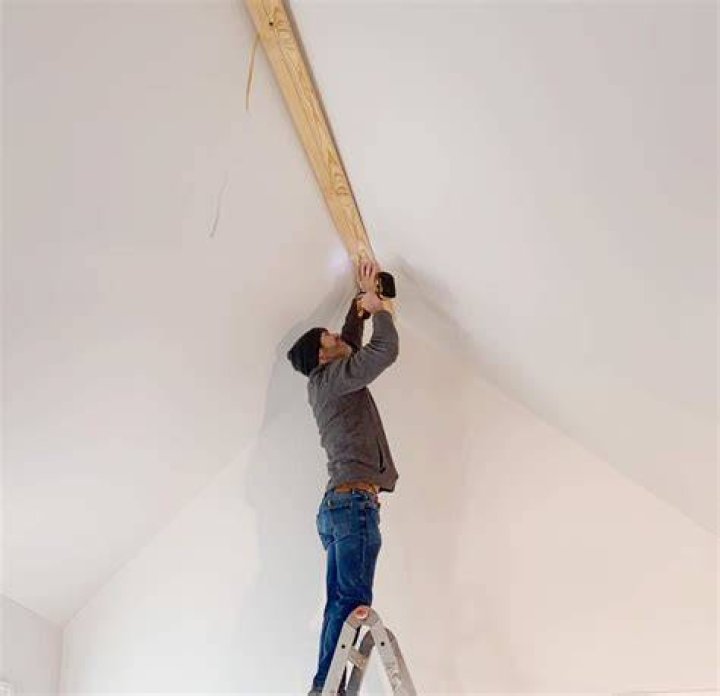 How do you build a beam ceiling?