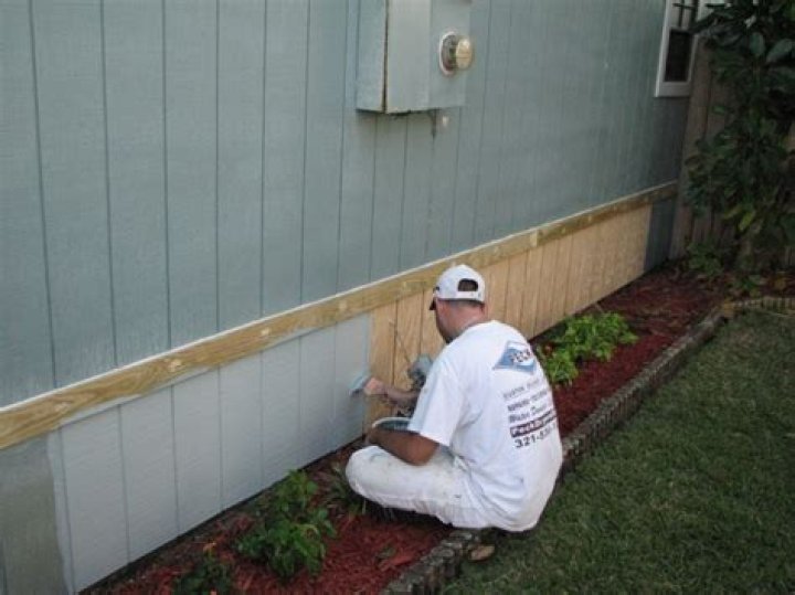 How do you clean metal siding on a mobile home?