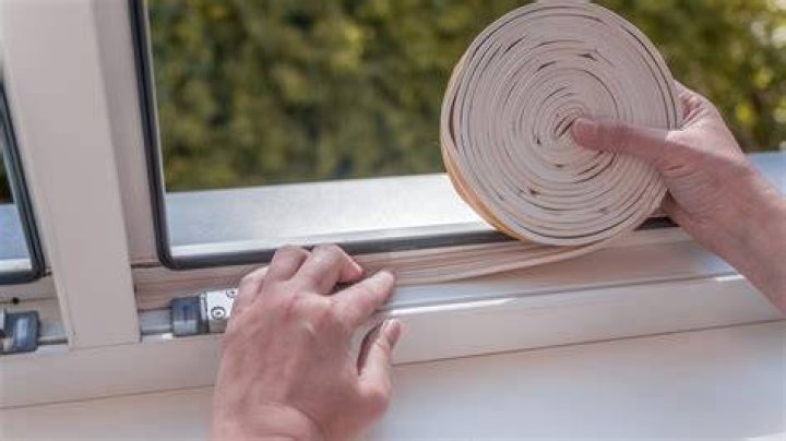 How do you insulate a window sound?