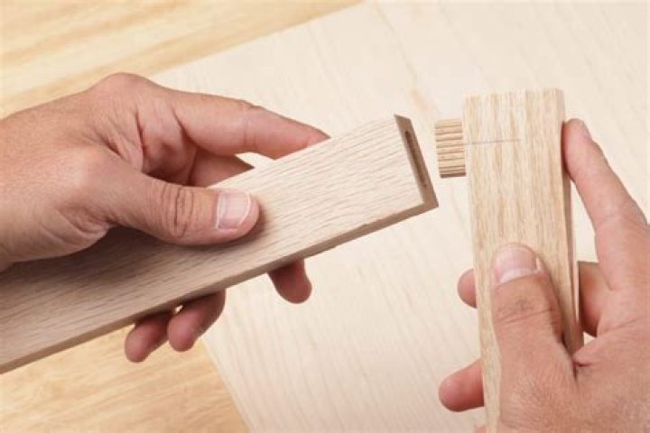 How do you make a small wooden dowel?