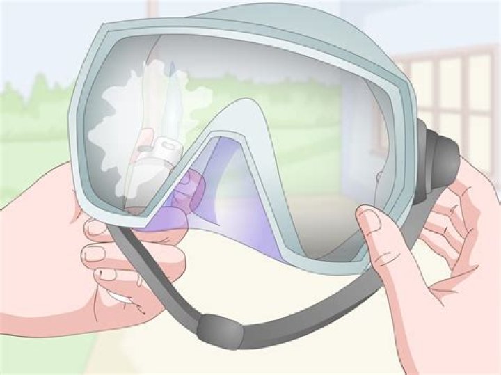 How do you stop swimming goggles from fogging?