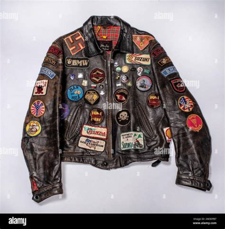 How do you upcycle a leather jacket?