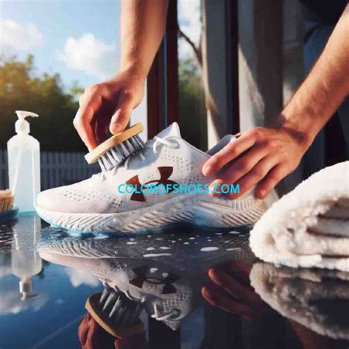 How do you wash under Armour cold gear?