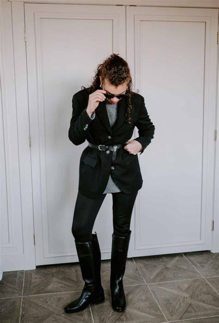 How do you wear riding boots?