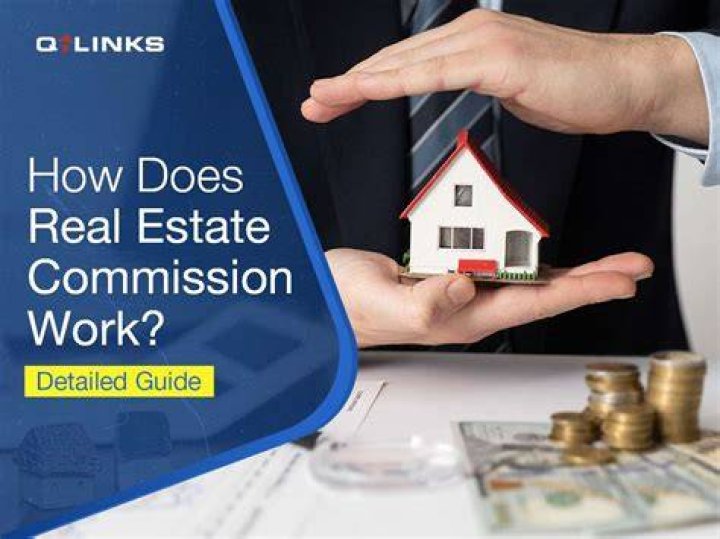 How does a real estate business work?