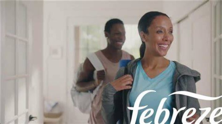 How does Febreze work on fabric?